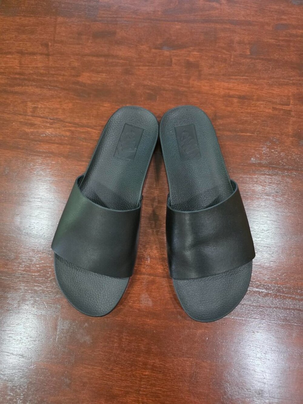 EUC VANS Decon Leather Slide Sandals